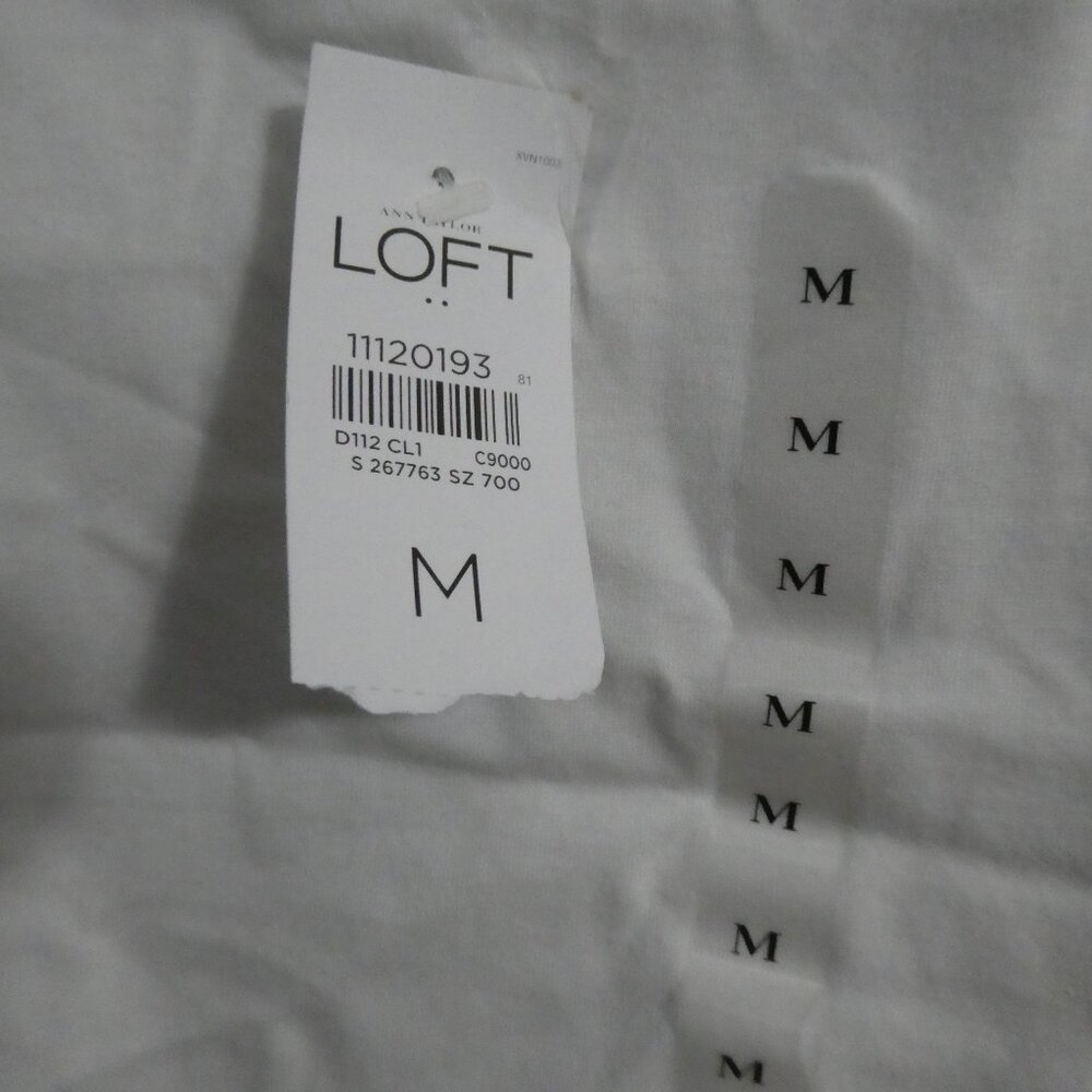 ANN TAYLOR LOFT White Lace Trim Cami Tank Top - Size Medium - Picture 2 of 16